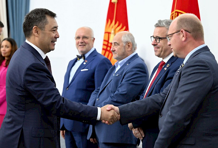 Sadr Japarov received the Chairman of the Foreign Affairs Committee of the European Parliament