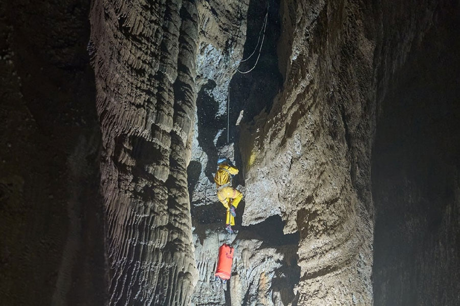 The depth of Boi-bulok cave "extends" to a record level