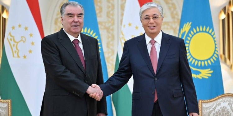 Tokayev thanked Emomali Rahmon for fulfilling obligations on water