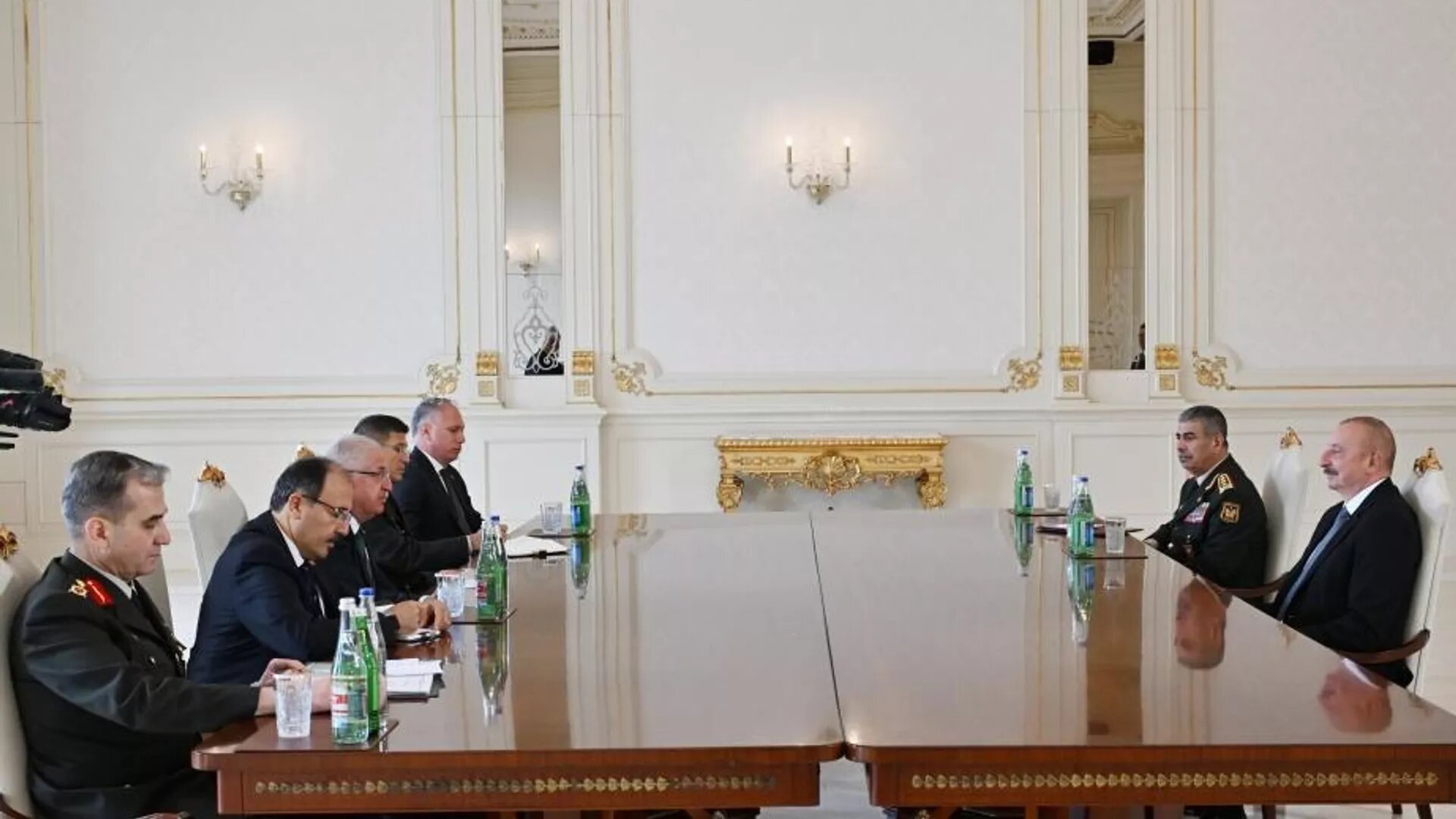 Azerbaijani President receives Turkish Defense Minister - what was discussed