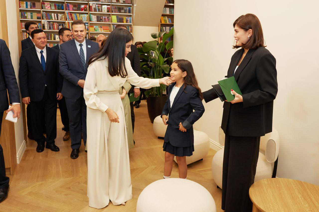 Saida Mirziyoyeva yangilangan Respublika bolalar kutubxonasini borib ko‘rdi