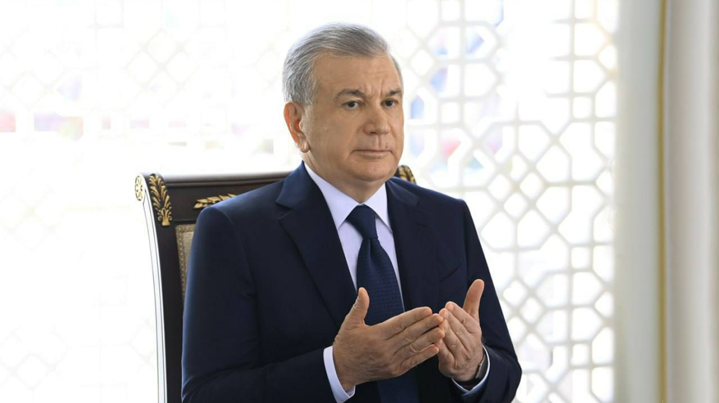 Shavkat Mirziyoyev visited Islam Karimov's mausoleum