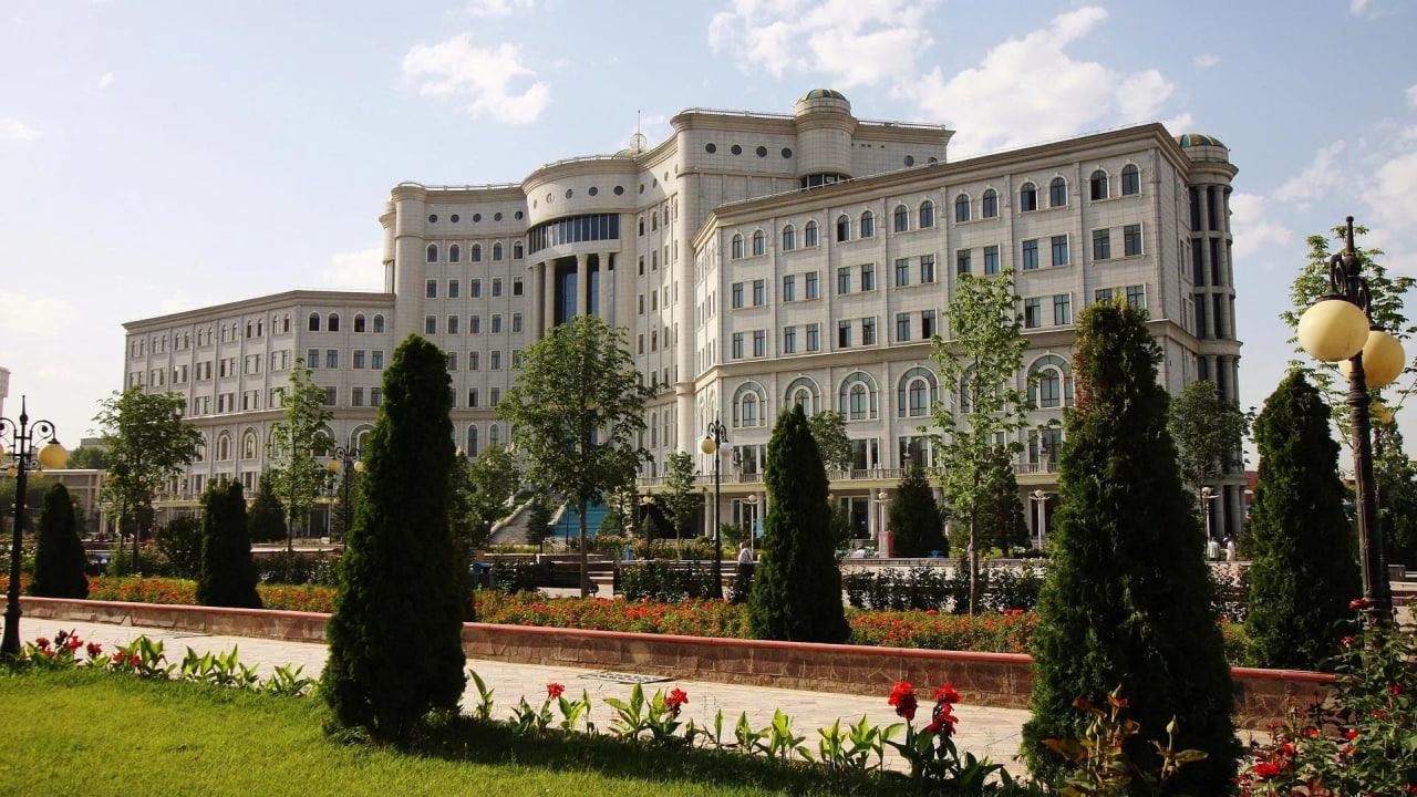 The National Library of Tajikistan opens its doors
