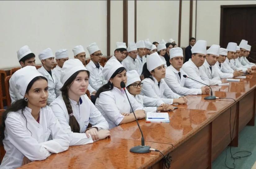 It became known how many contracts medical students pay in Uzbekistan