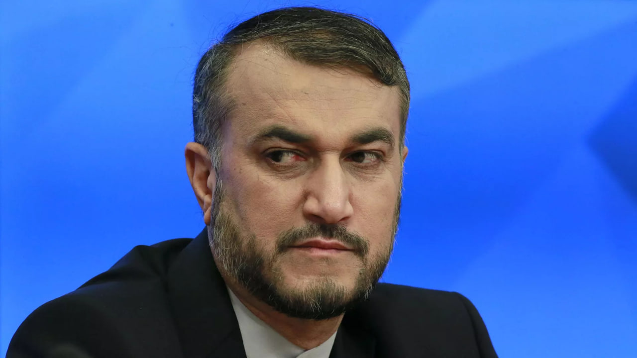 Iranian Foreign Minister congratulated his Tajik colleague on Independence Day