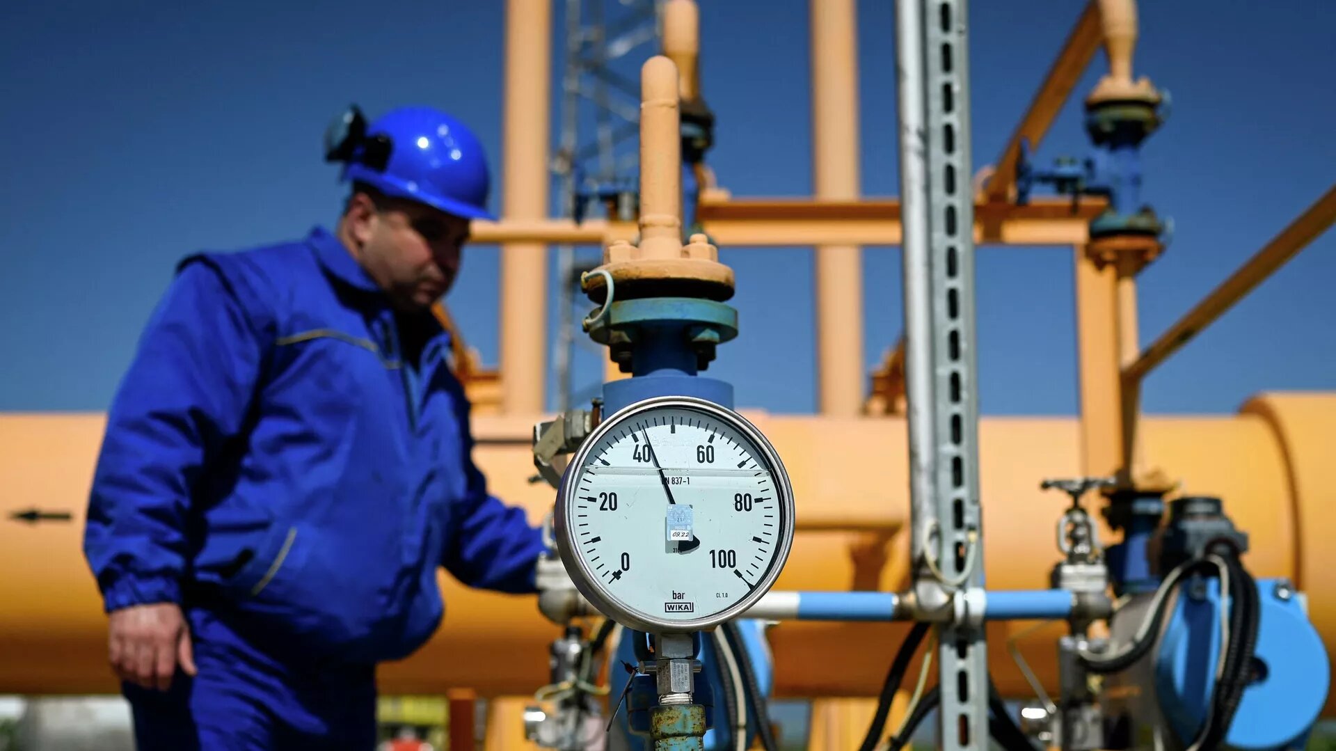 Kazakhstan has repeatedly increased oil exports towards the port of Baku