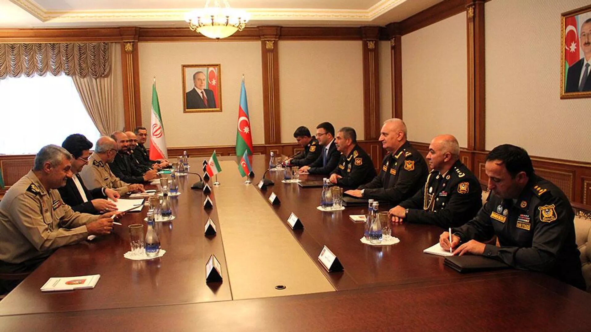 The head of the Azerbaijani Defense Ministry discussed the situation in the region with the Iranian general
