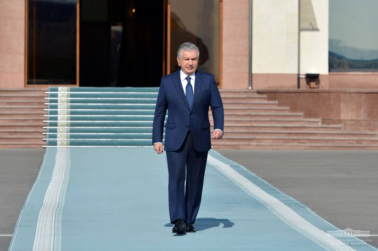 Shavkat Mirziyoyev left for Tajikistan