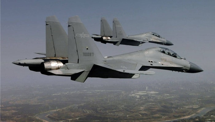 68 warplanes of the Chinese army approached the island of Taiwan