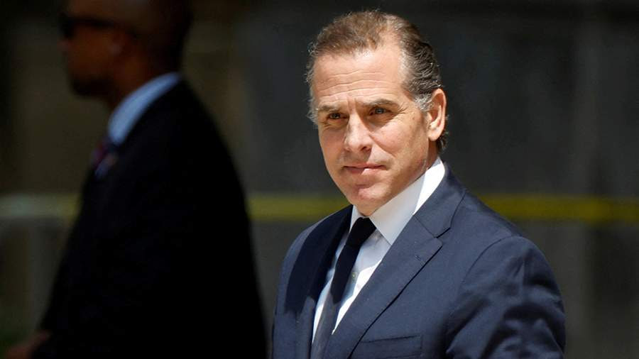 Biden's son was accused of buying and keeping illegal weapons