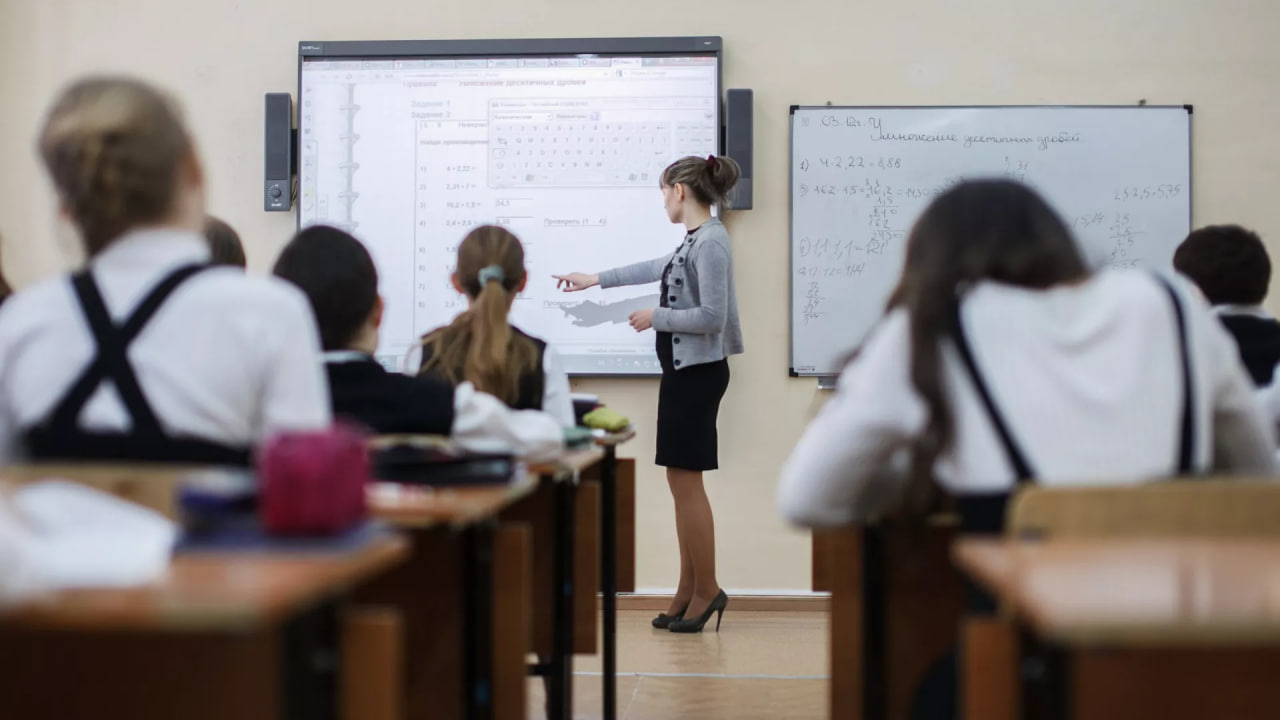 Teacher of the Year is elected in Dushanbe