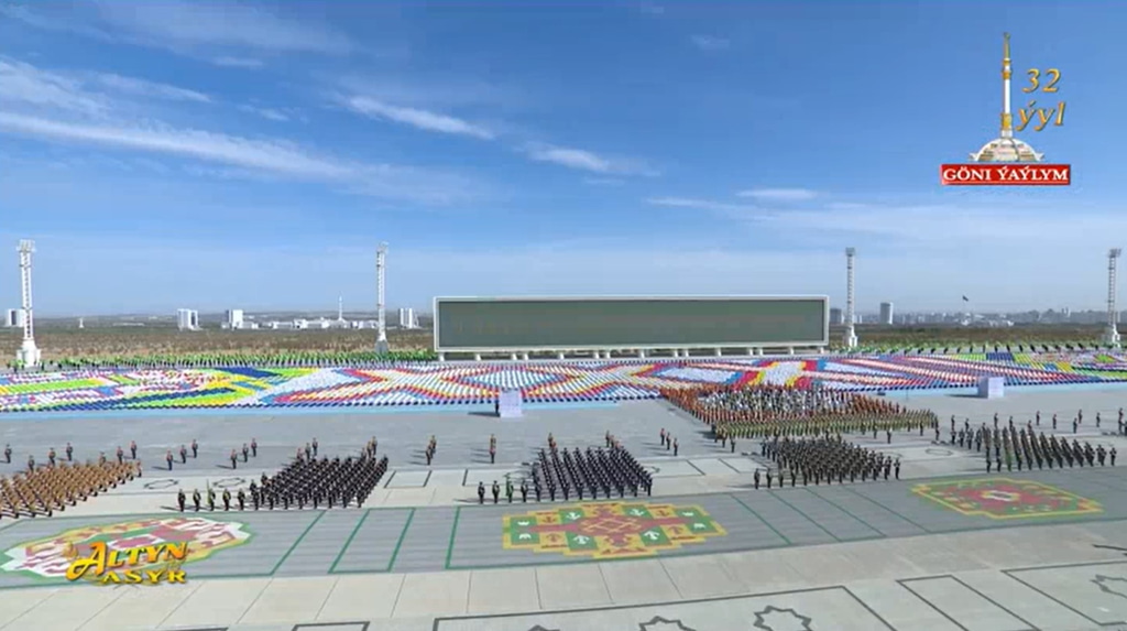 A festive parade in honor of the 32nd anniversary of the independence of Turkmenistan began in Ashgabat
