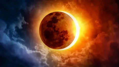 During two weeks in October, both the Sun and the Moon will be eclipsed
