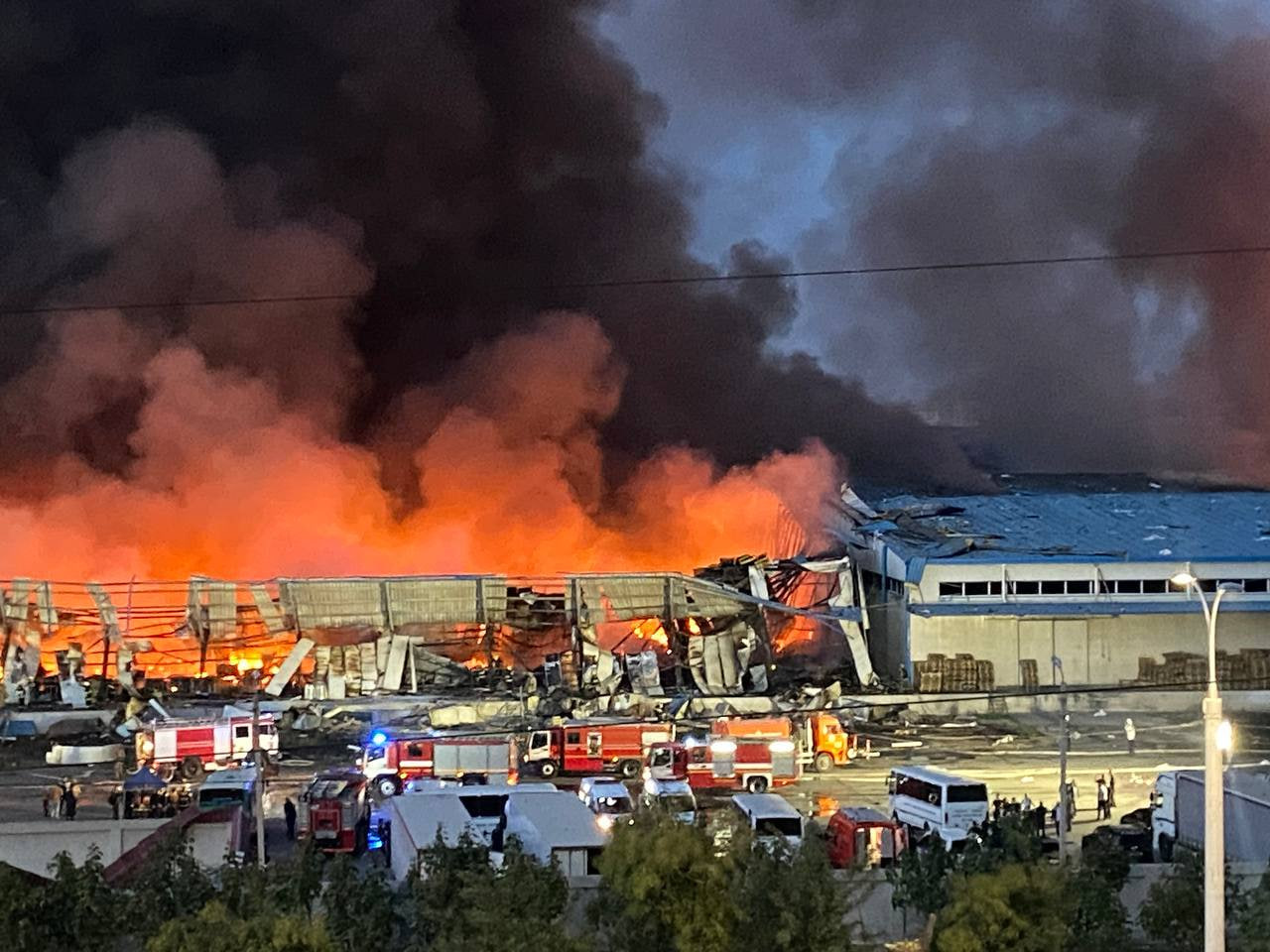 There was a strong explosion in a warehouse in Sergeli: there are injured people