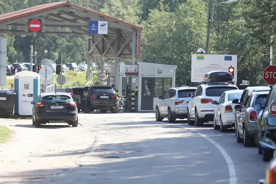 Litva Rossiya raqamiga ega avtomobillarga 6 oy ichida Yevropa Ittifoqini tark etish majburiyatini yukladi