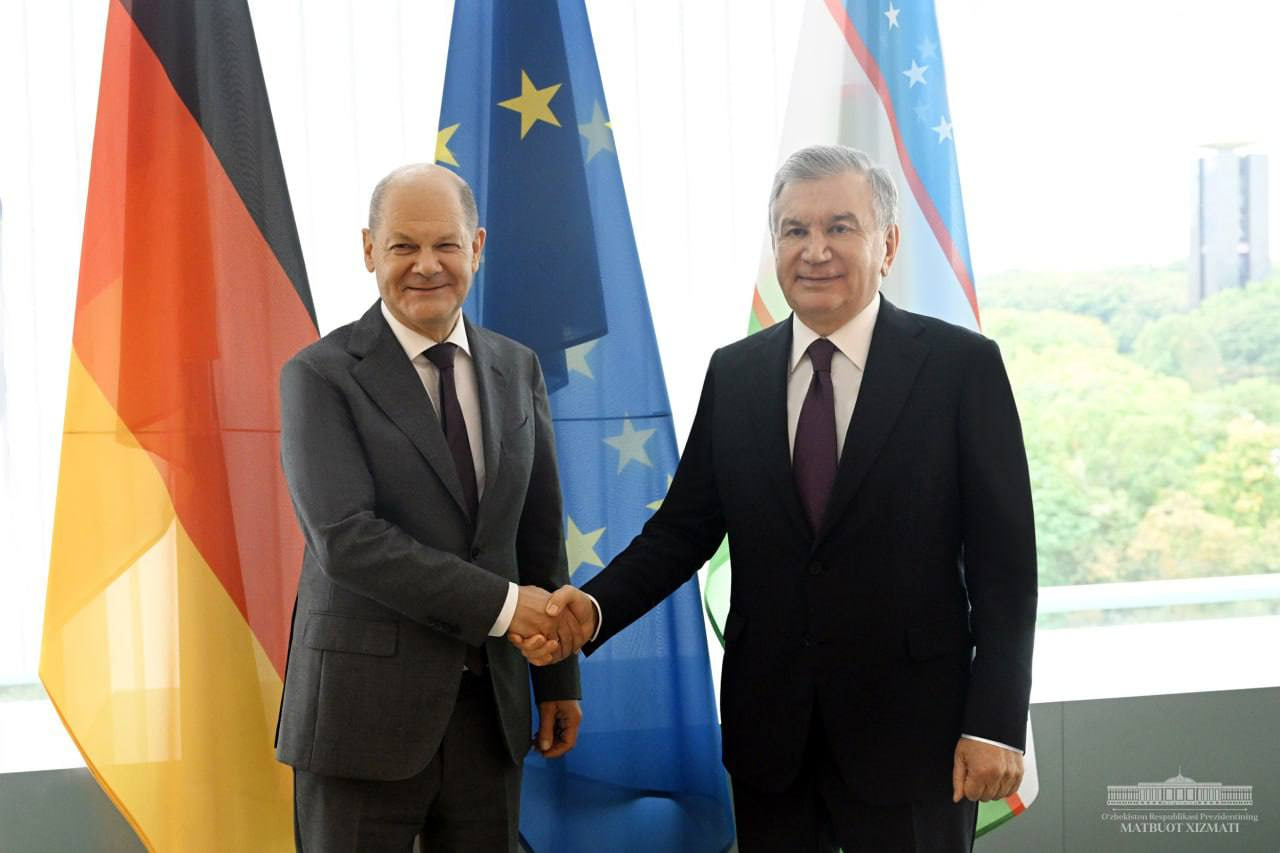 Shavkat Mirziyoyev held talks with Olaf Scholz in Germany