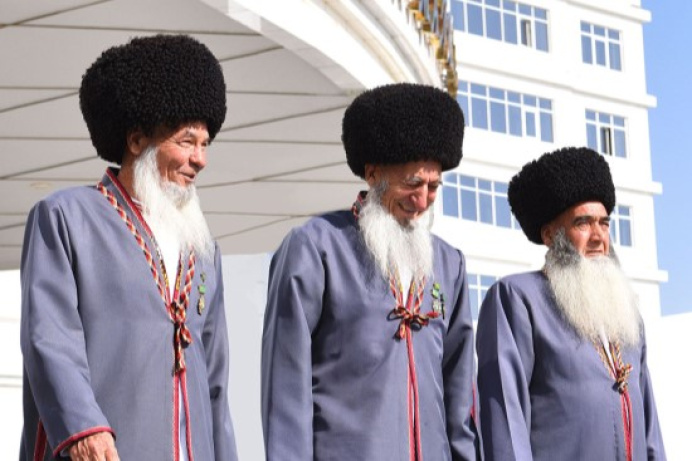 Serdar Berdimuhamedov congratulated Turkmenistan on the International Day of Older Persons