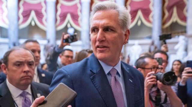 For the first time in US history: Members of the House of Representatives fired Speaker Kevin McCarthy