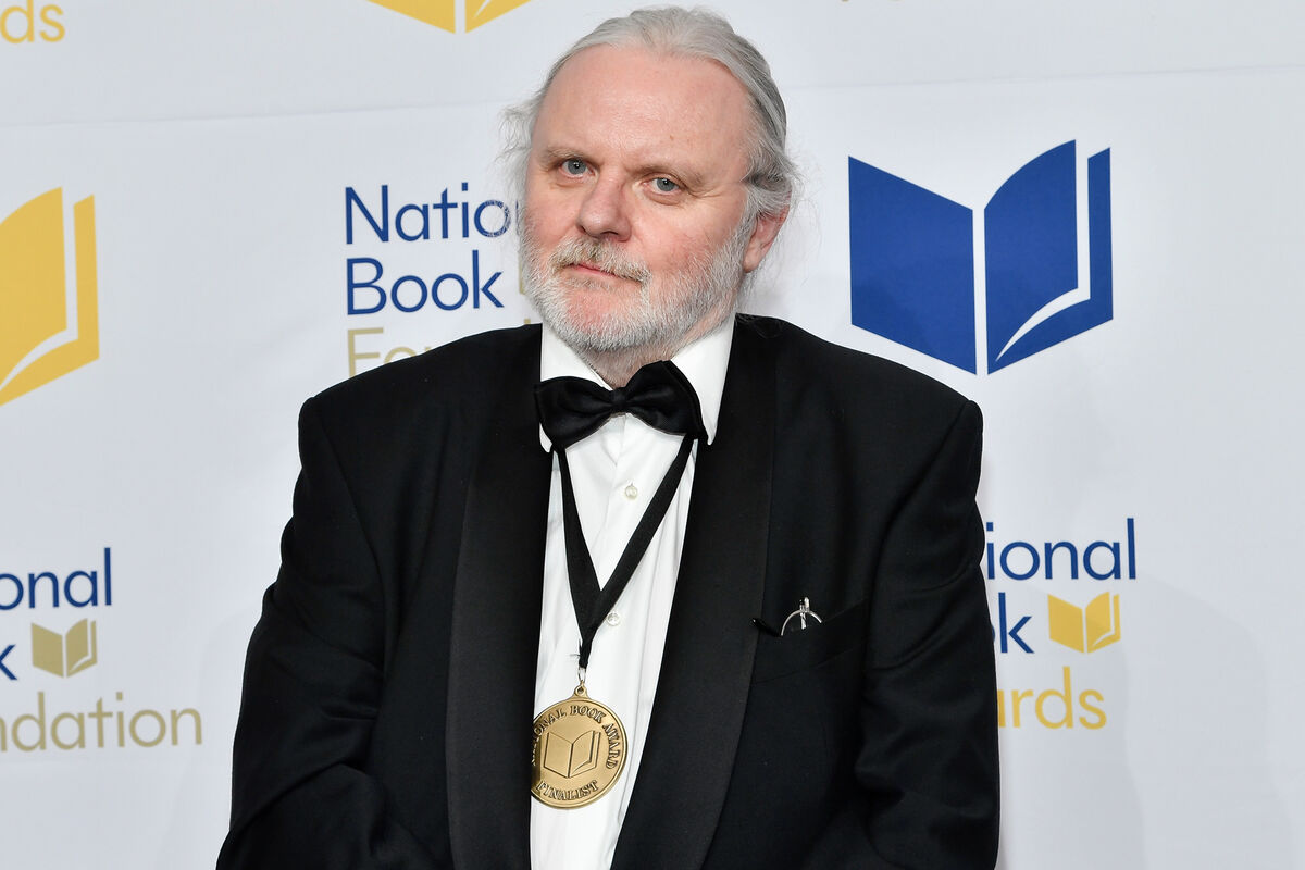 Bu yilgi Nobel mukofoti norvegiyalik Yun Fossega berildi