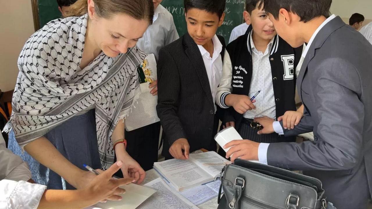 Russian philologists teach schoolchildren and students in Tajikistan