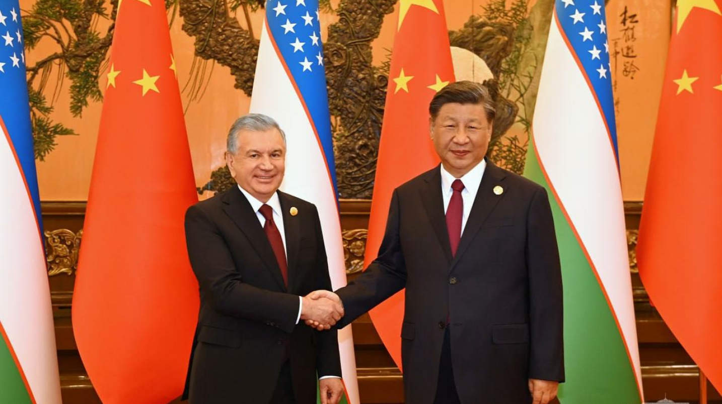 Mirziyoyev muhokama davomida Sinxua universiteti va Pekin universiteti filiallarini ochishini taklif qildi