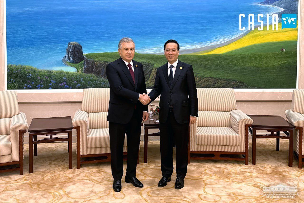 Shavkat Mirziyoyev Vyetnam Prezidenti Vo Van Txiong bilan uchrashdi
