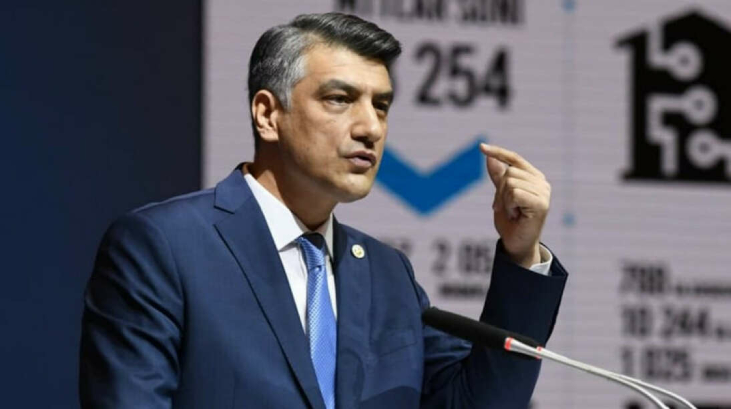 Аlisher Qodirov Rossiyada oʼzbek maktablarini qurish ruslarni kamsitish boʼladi degan deputatga munosabat bildirdi
