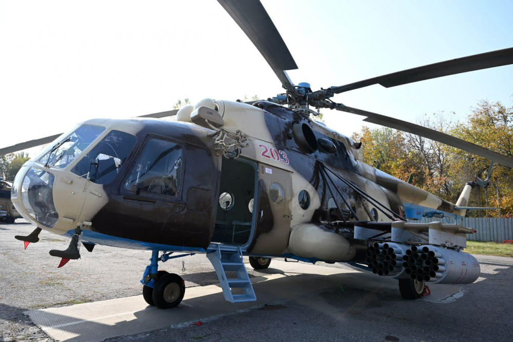 Sadyr Zhaparov told about another helicopter. It was repaired by Uzbekistan