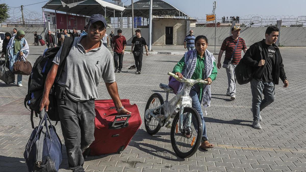 Rafah crossing linking war-torn Gaza to Egypt opens