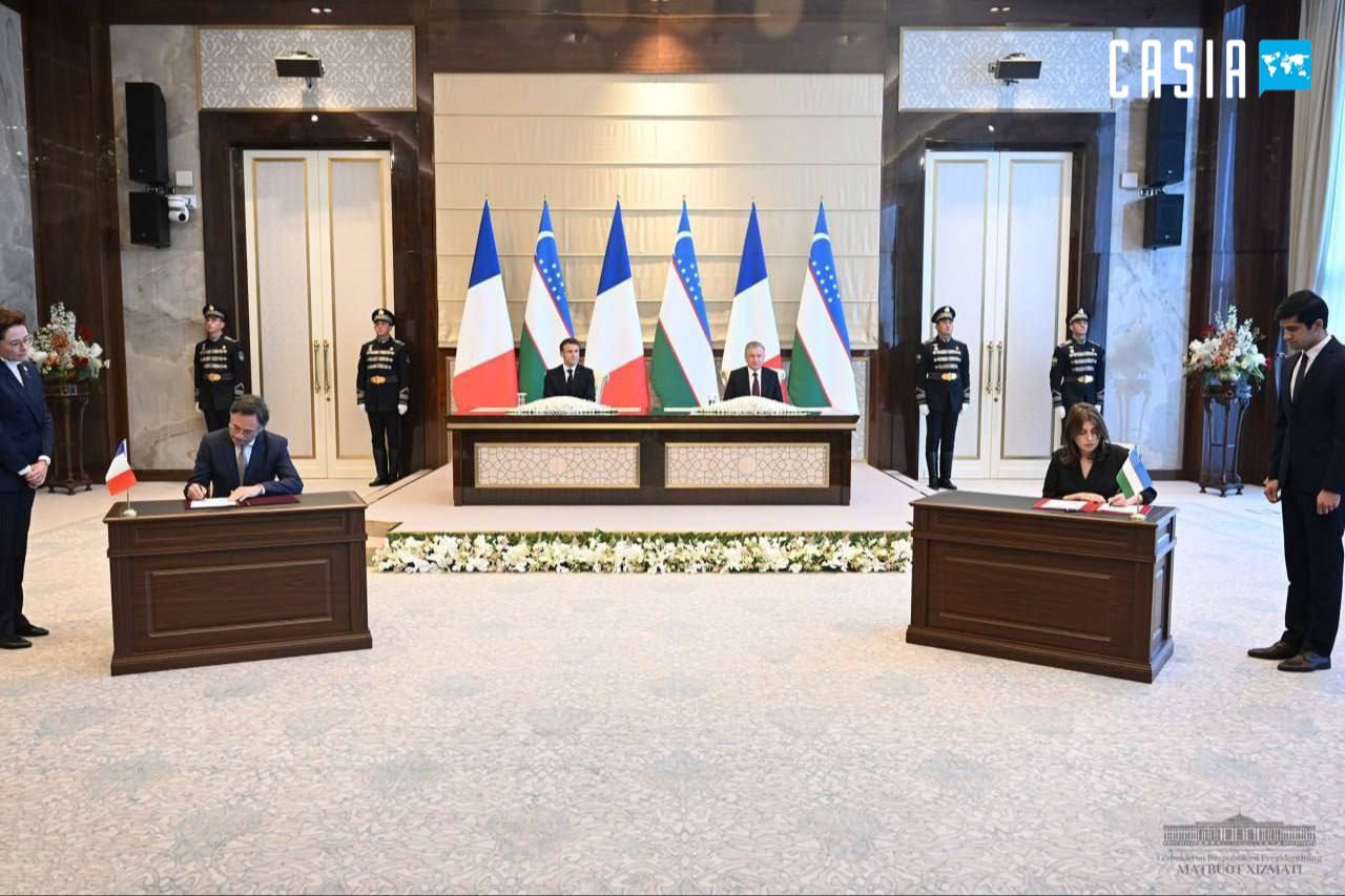 Uzbekistan has signed about 10 documents strengthening cooperation with France