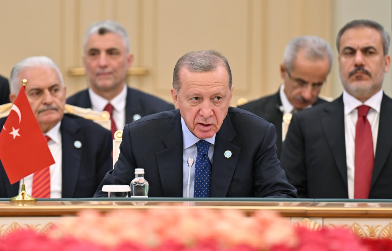 Erdo‘g‘an turkiy davlatlar uchun yagona alifbo joriy qilishni taklif qildi