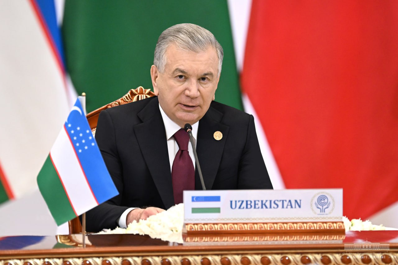  Shavkat Mirziyoyev IHT sammitida nutq so‘zladi