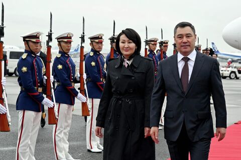 Sadyr Zhaparov flew to Tokyo. How he was met
