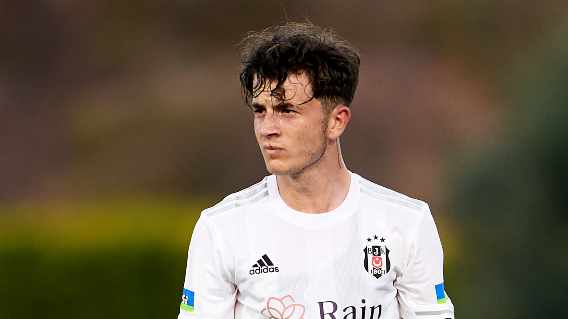 The Turkish club terminated the contract with its player due to his page on the dating site!