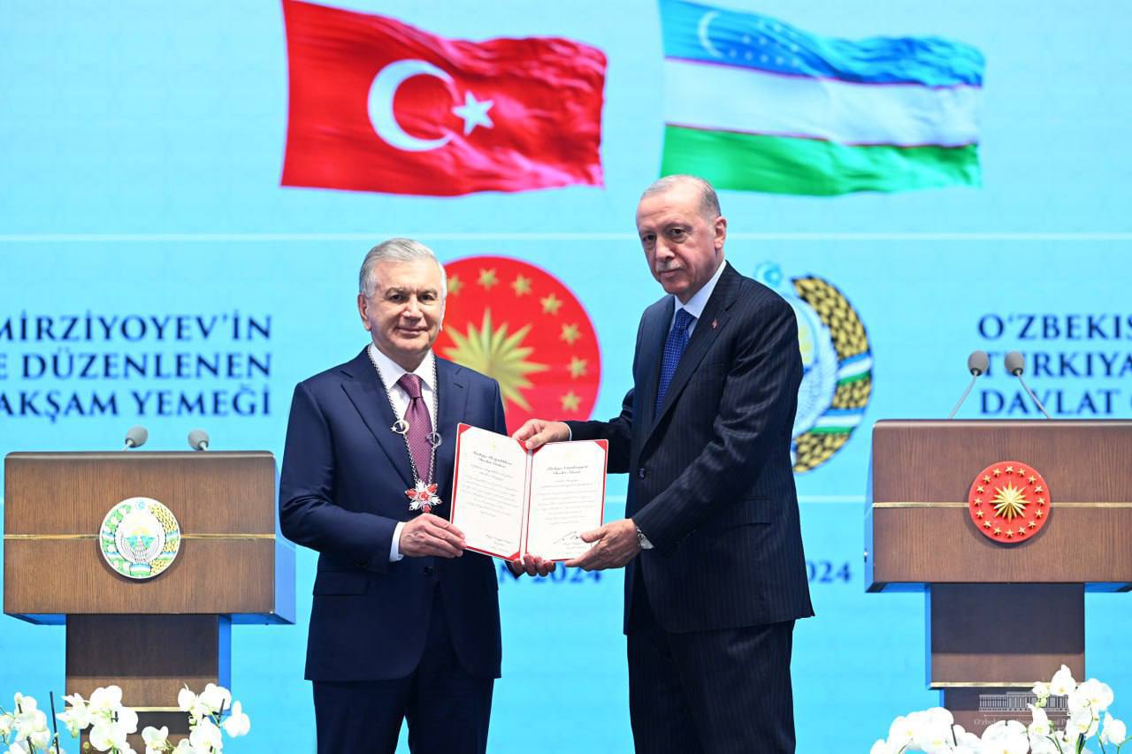 Shavkat Mirziyoyev was awarded the badge of the Republic of Turkey