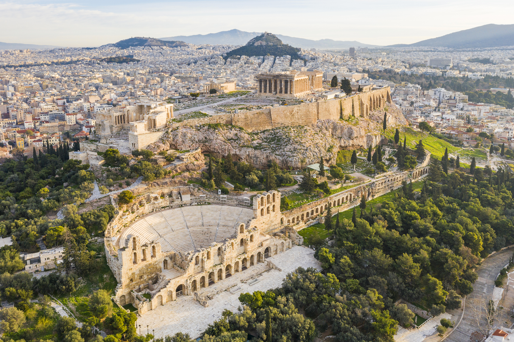 Acropolis and schools closed in Greece due to 43°C heat