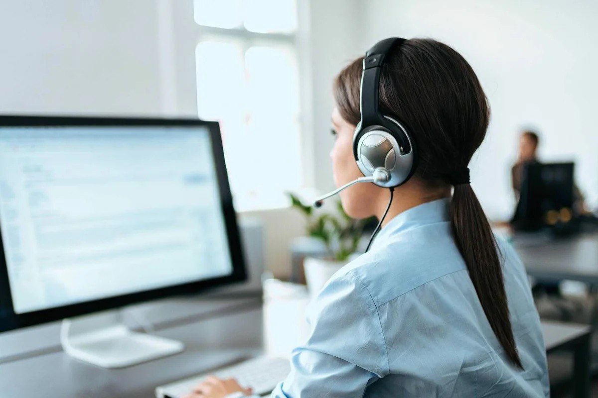 It was said that the activity of "call-centers" is unsatisfactory