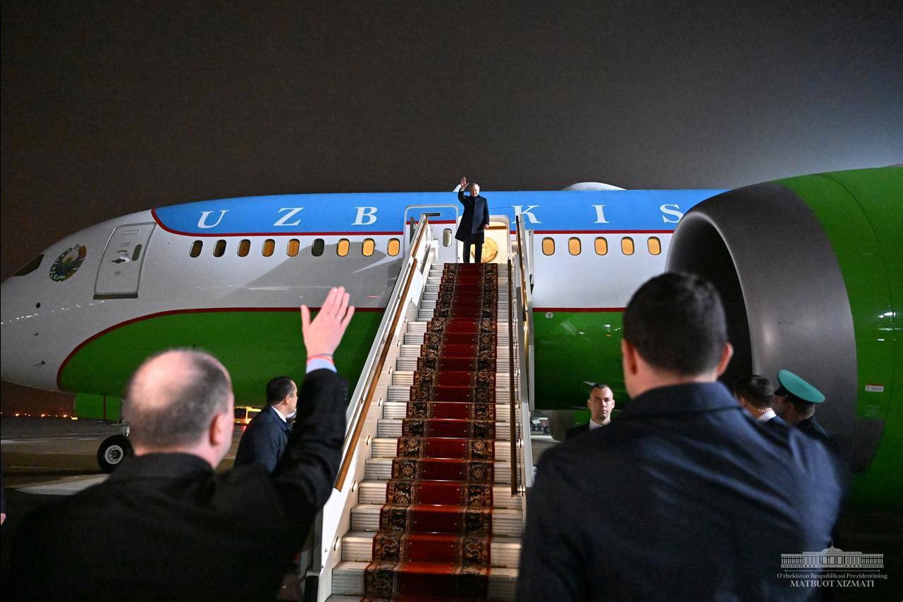 Mirziyoyev MDH sammitida ishtirok etdi