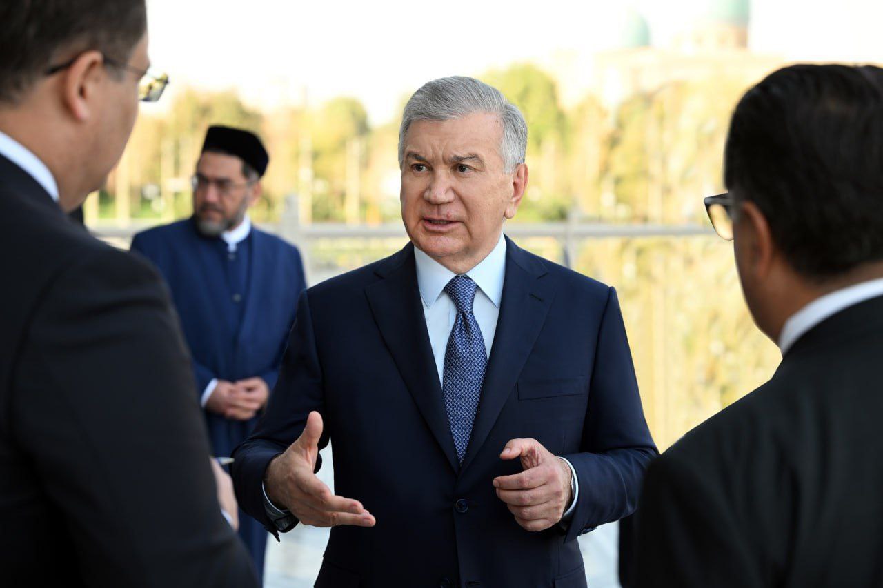 Shavkat Mirziyoyev Visits the Center for Islamic Civilization
