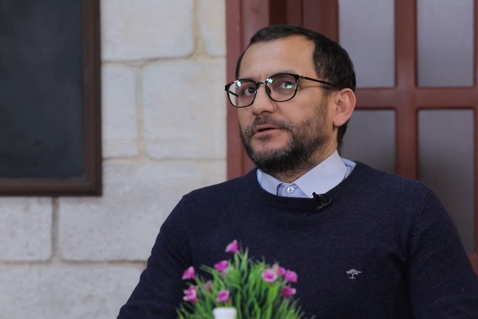 Artist who "swindled" Jahongir Otajonov for 2.3 billion soums sentenced to 8 years in prison