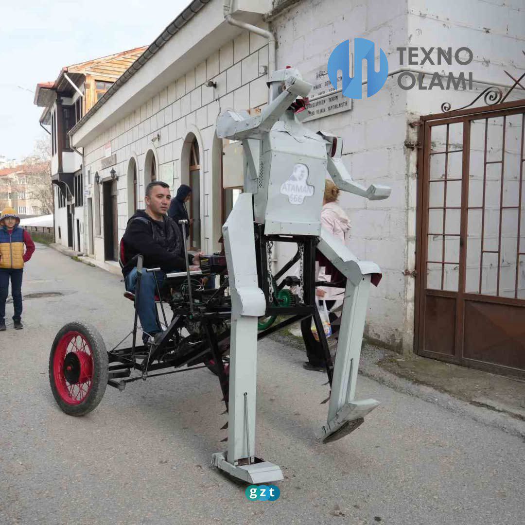 A Robot Made from Scrap: A Craftsman from Kastamonu Amazes the Public