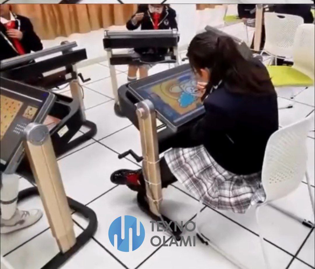 AI-Powered Smart Desks Introduced in Chinese Schools