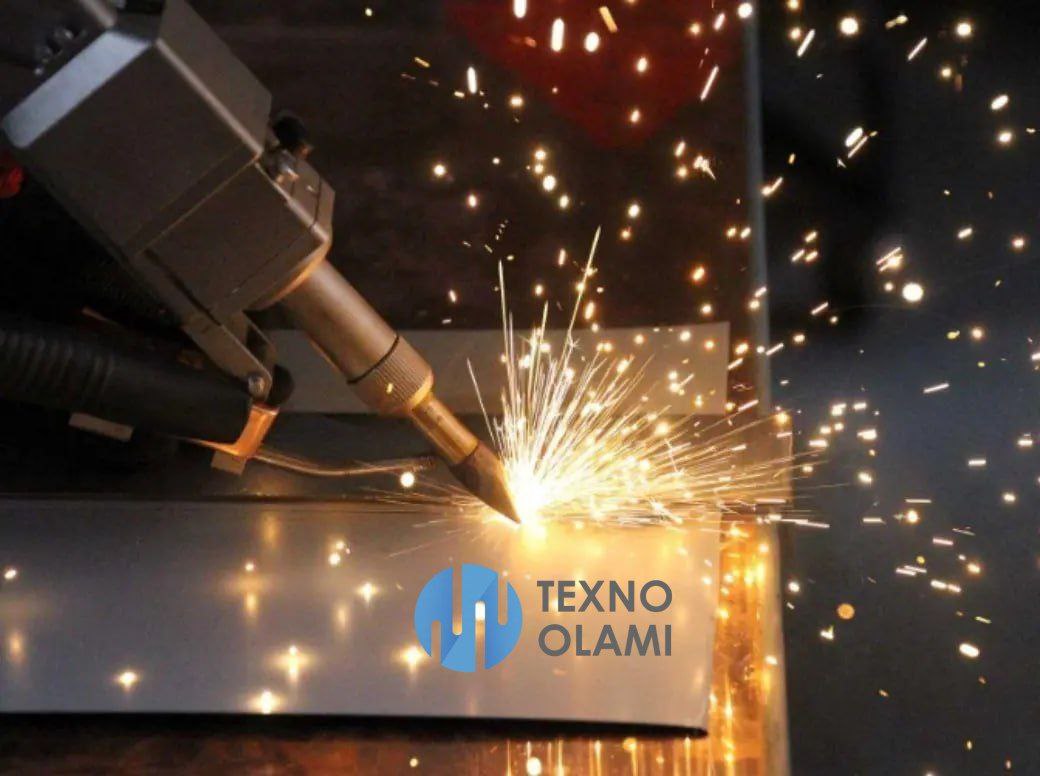 100-Watt Laser Cutting Blade