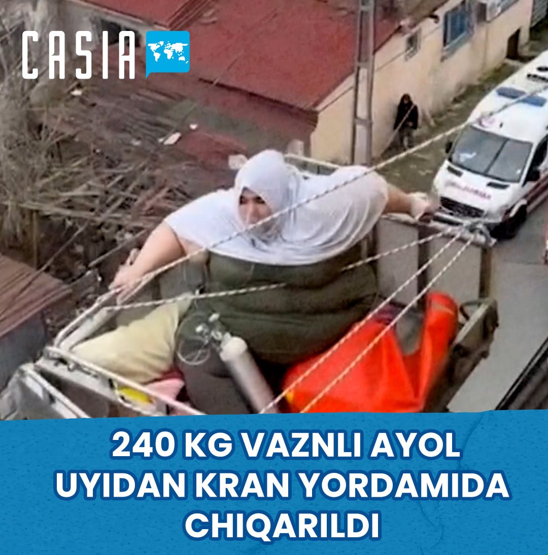In Turkey, a woman weighing 240 kg was lowered from the 7th floor using a crane