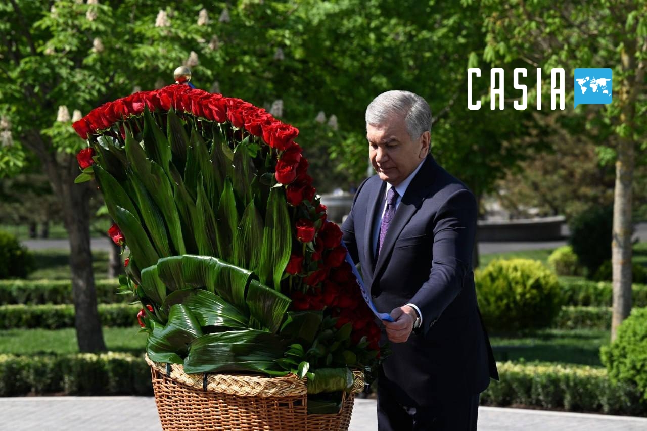 Shavkat Mirziyoyev visited Amir Temur Alley