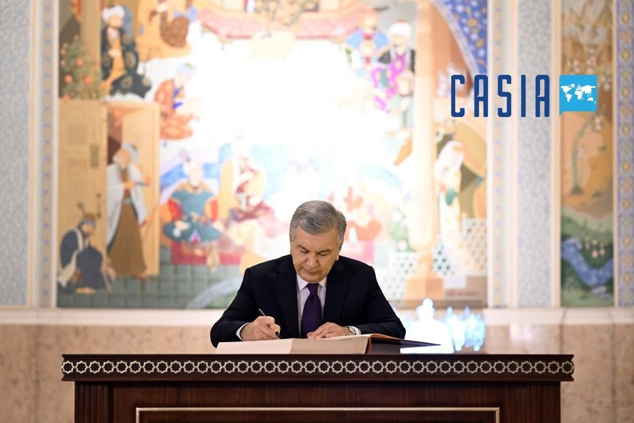 President visits State Museum of Timurid History