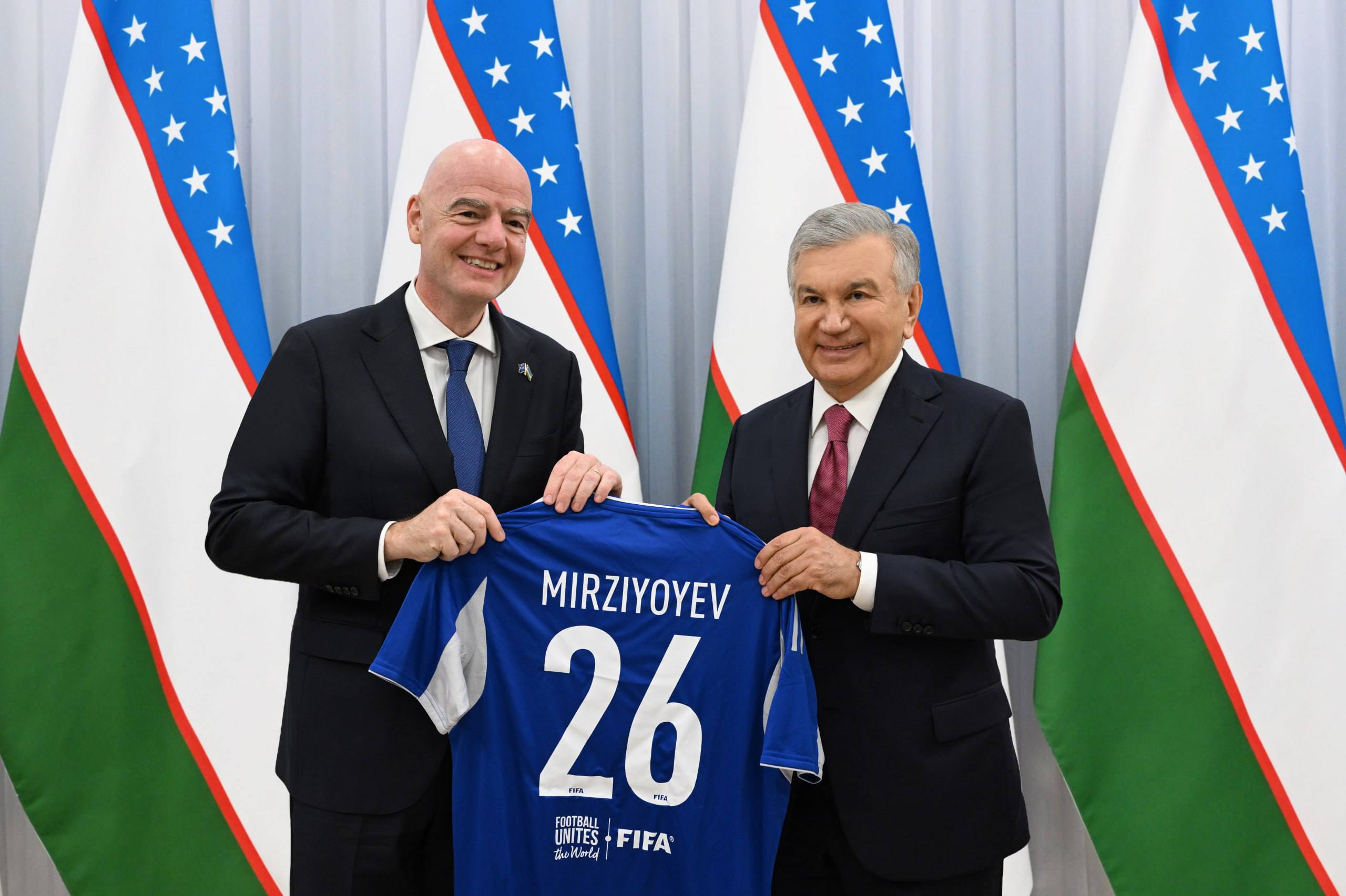 Shavkat Mirziyoyev met with FIFA President Gianni Infantino.